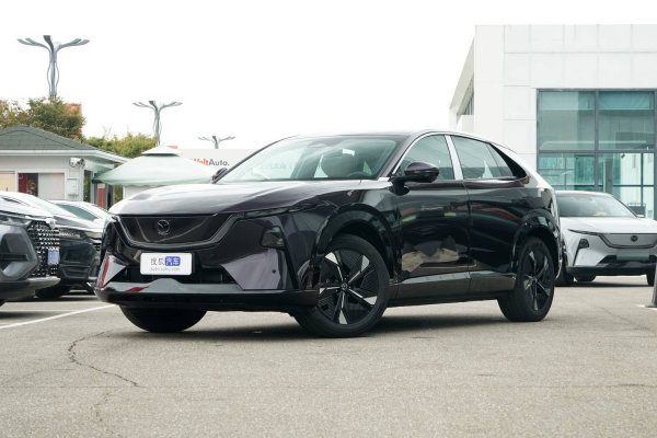 嘉多网 2026款马自达EZ-6携11款车型登场 魂动设计+双动力 售价11.98万起